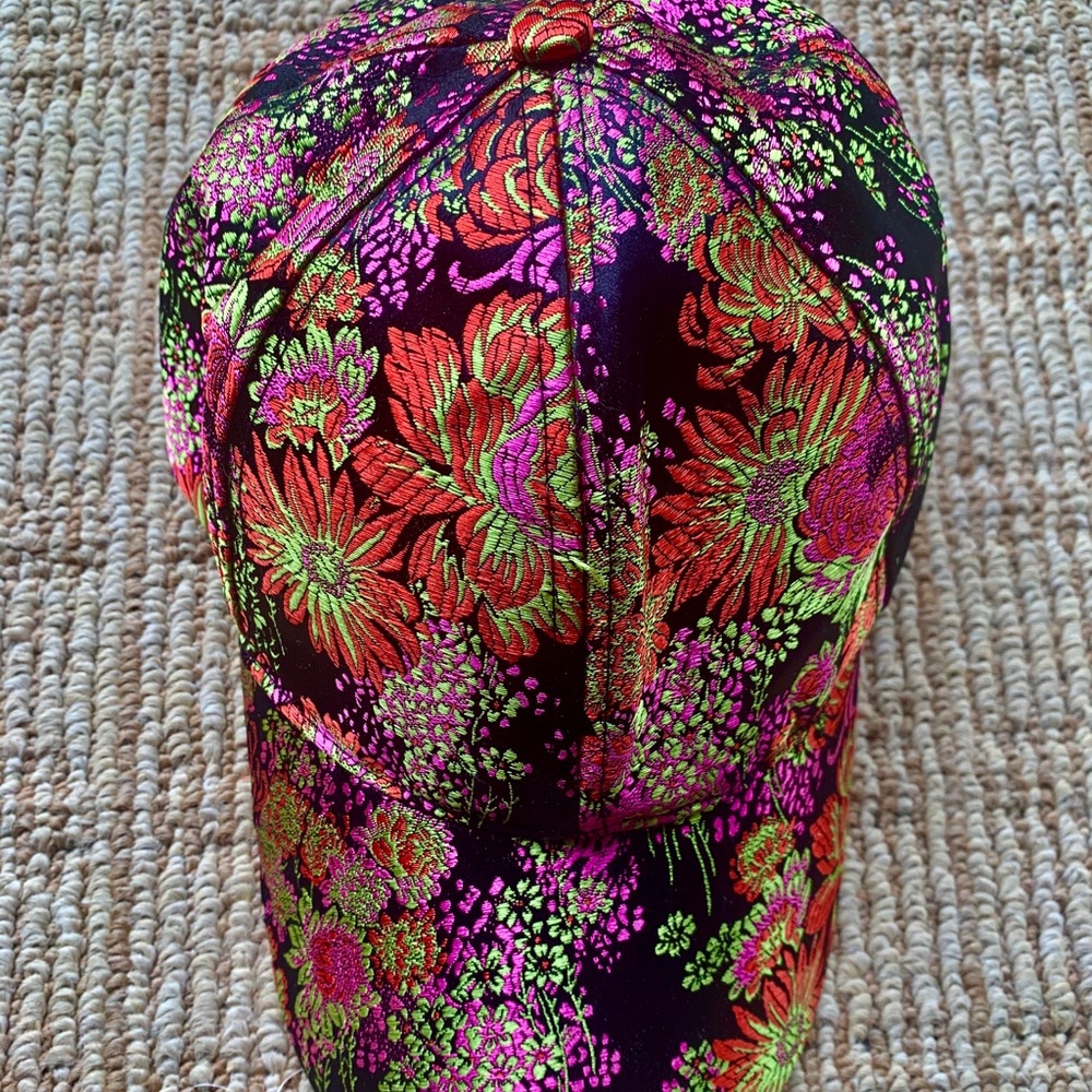 New Unique Floral Fashion Hat / Cap